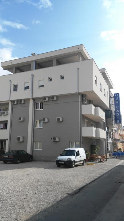 Hotel Quo Vadis Međugorje Kültér fotó