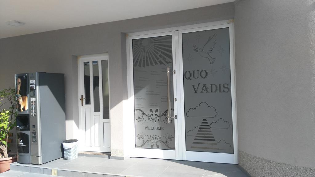 Hotel Quo Vadis Međugorje Kültér fotó
